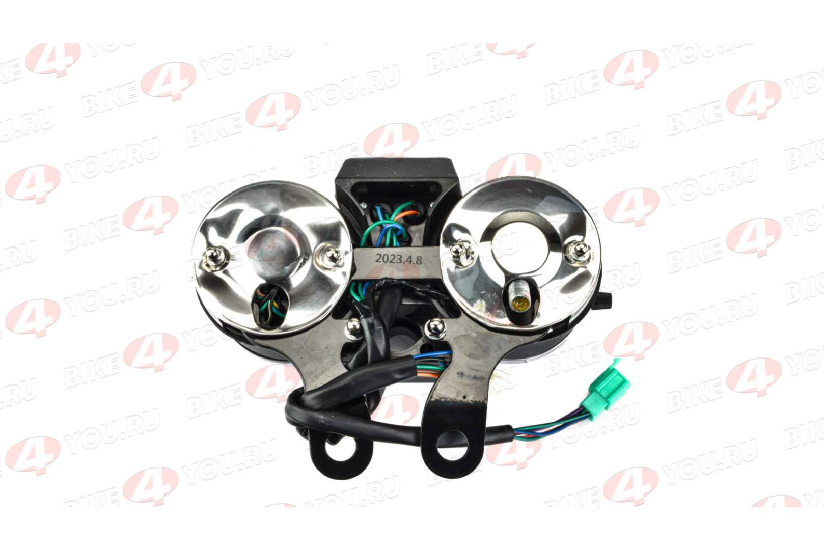 Панель приборов с тахометром 120 км/ч  Альфа/Дельта