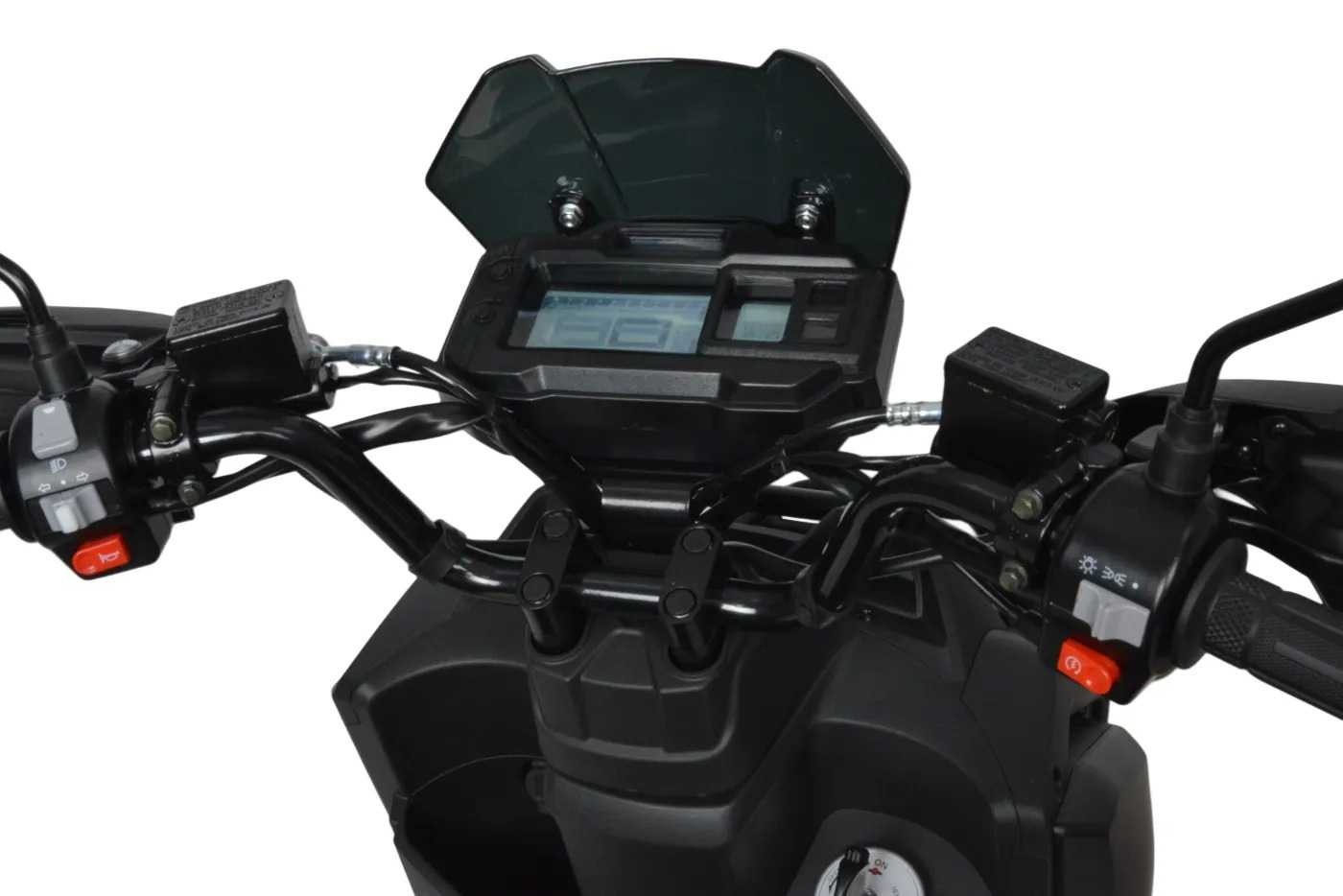 Скутер Motoland TANK 150 черный