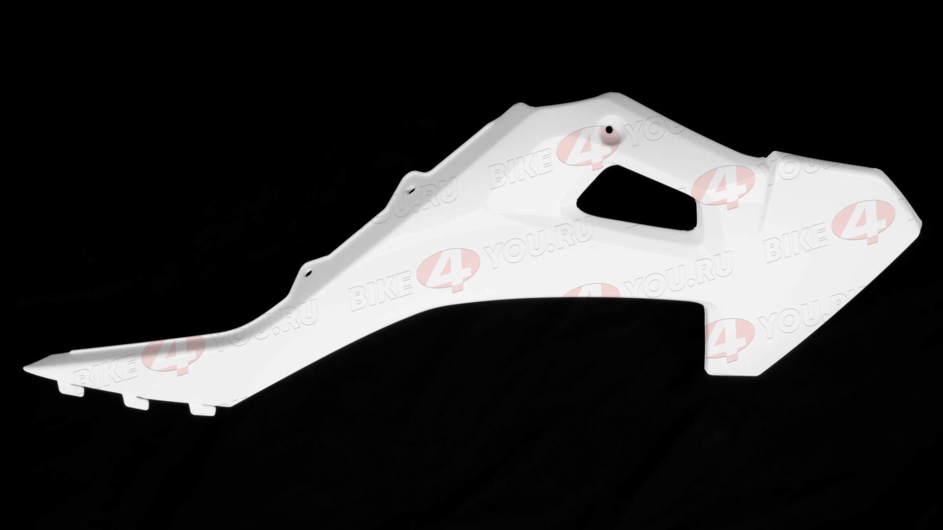 Пластик передний правый TCX 125/TCX 125 E/TCX 140