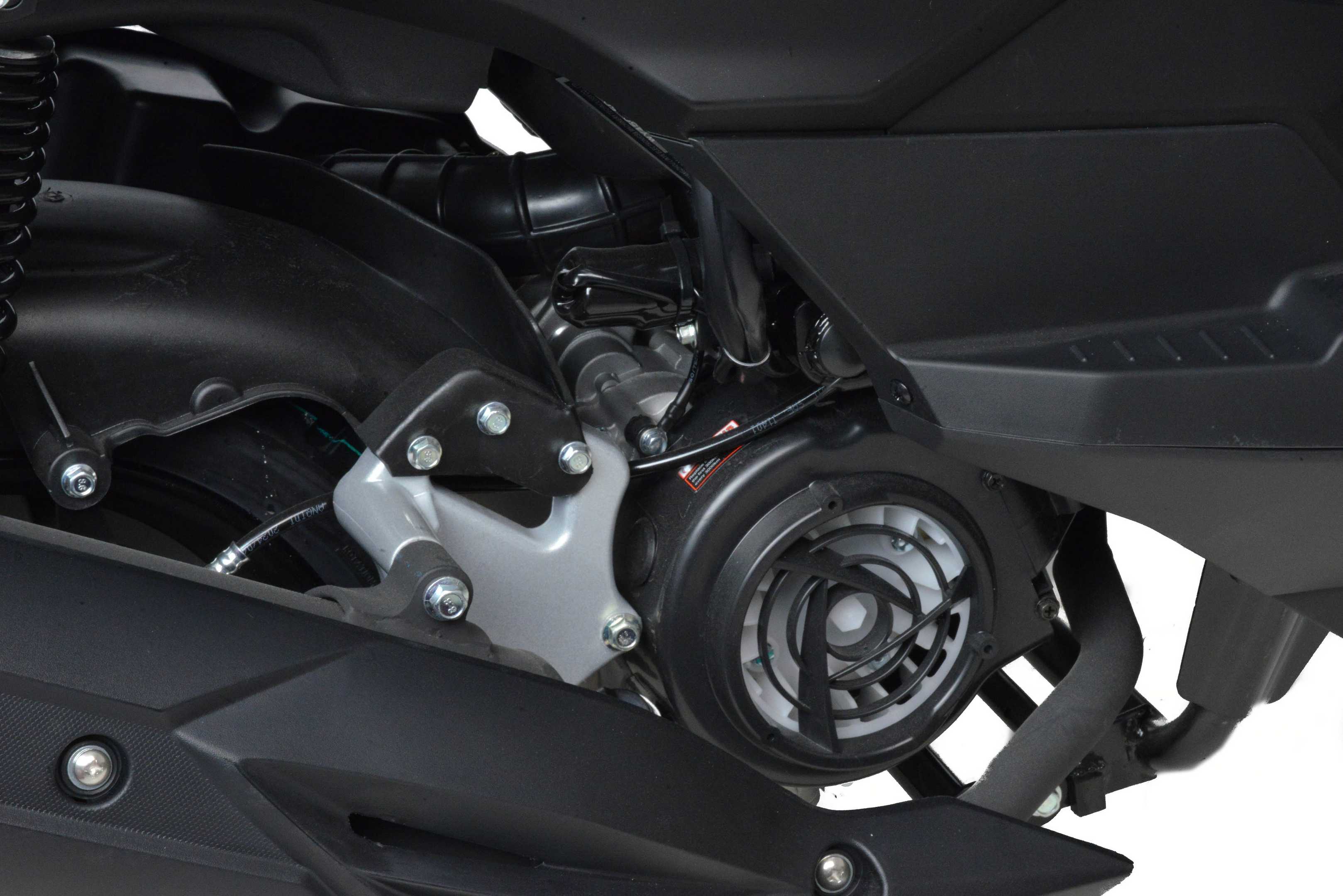 Скутер Motoland TANK 150 черный