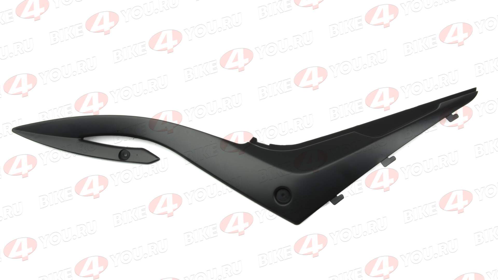 Пластик средний левый Blazer 250